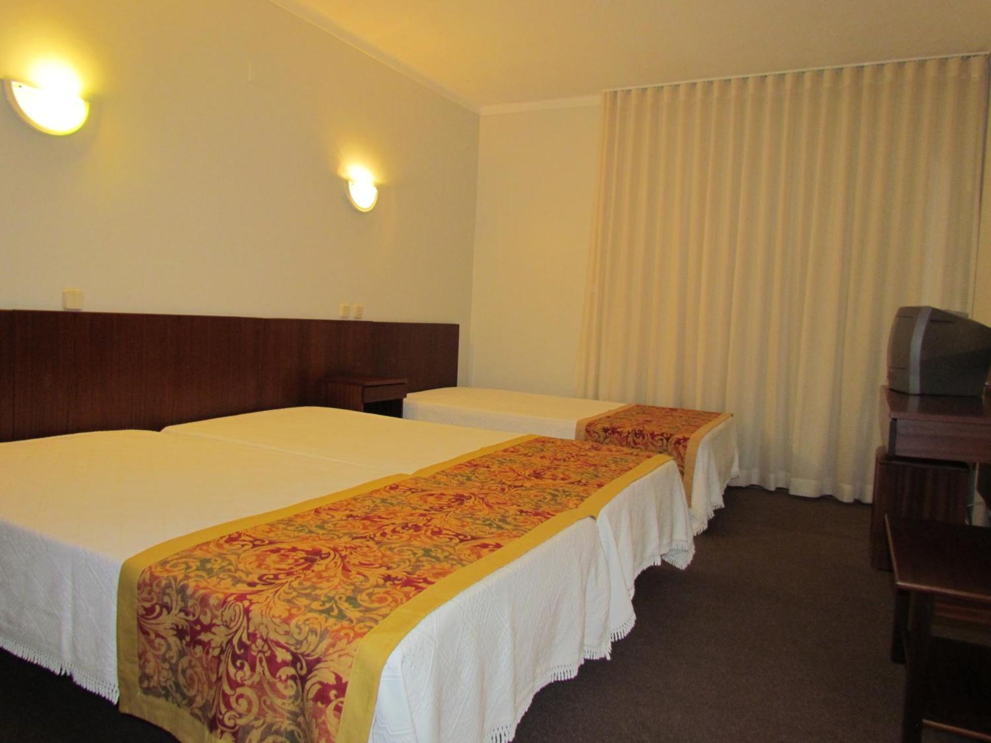 Sao Tomas Hotell Fátima Exteriör bild